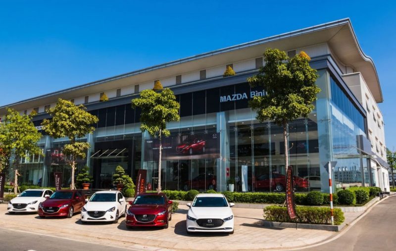showroom Mazda Bình Tân