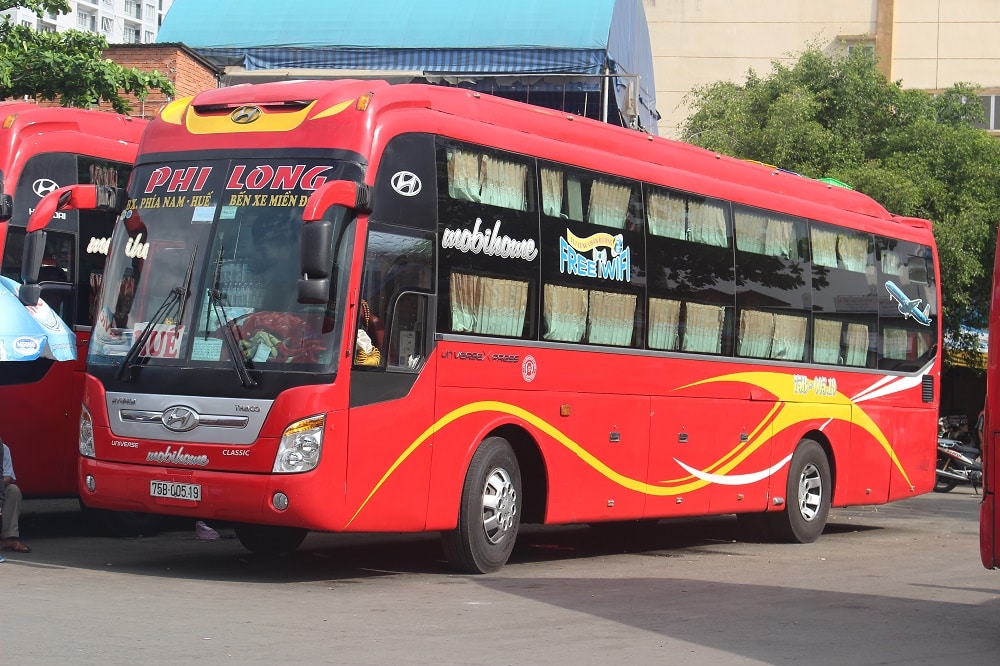 Nhà xe Phi Long